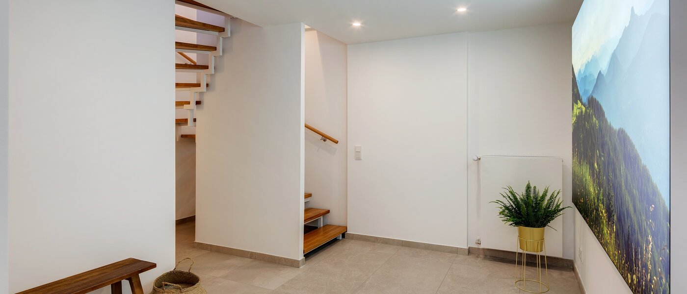 マンション Rottach-Egern 05 玄関入り口 12780