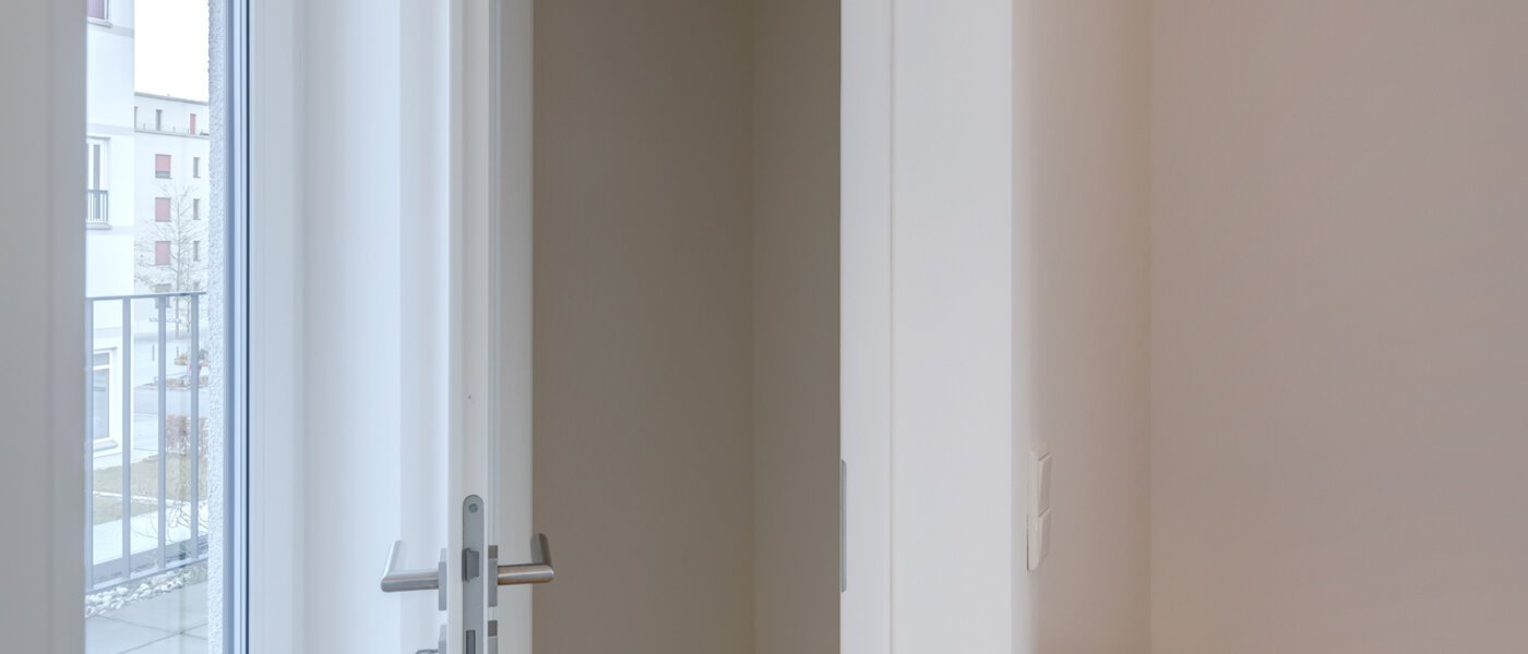 テラスハウス München Schwabing - Domagkpark 08 玄関入り口 12793