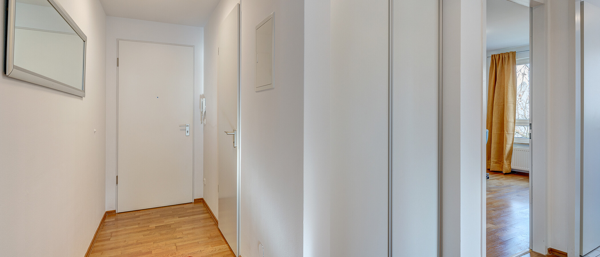 マンション München Moosach 06 玄関入り口 12800