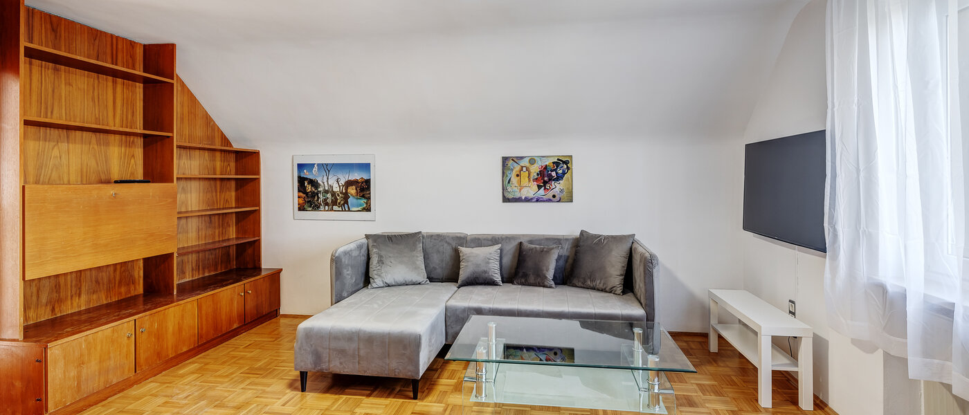 申し訳ございません。こちらの物件はすでに貸し出されました。