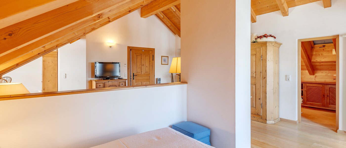 アティック・フラット（屋根裏） Bad Heilbrunn 04 スリーピングアリア 12824