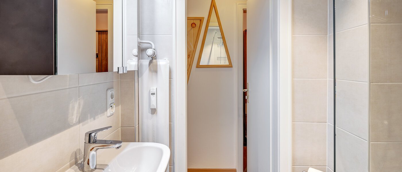 マンション München Maxvorstadt - Universitätsviertel 03 浴室 12898