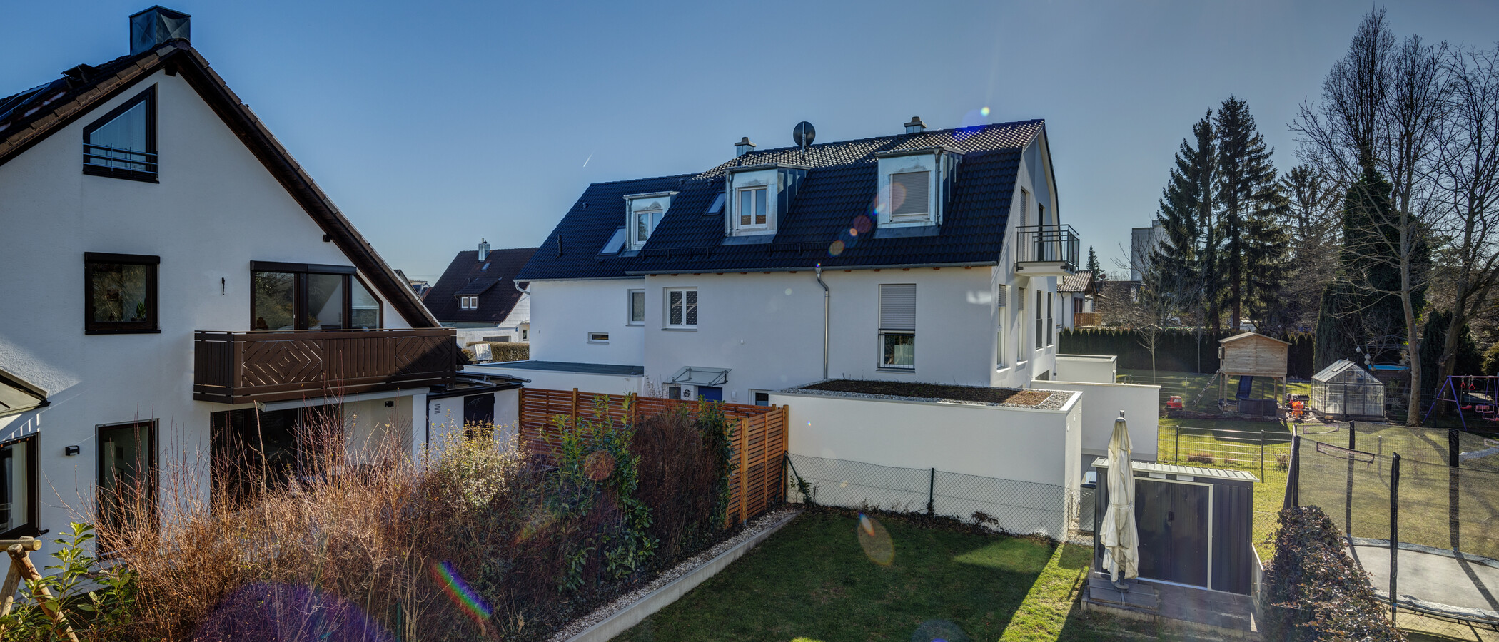 セミ・デタッチド・ハウス（一戸建てを二つに分けた家屋） München Feldmoching 02 物件からの眺め 12903