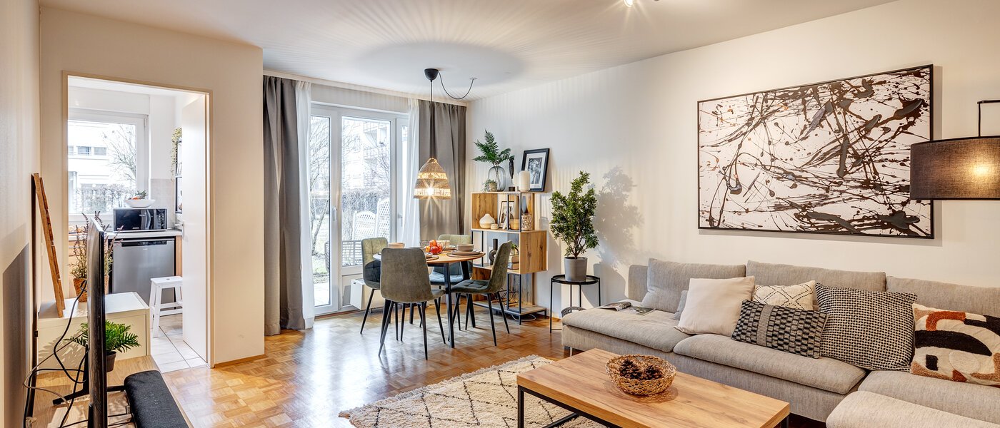 マンション München Feldmoching 02 リビングエリア 12910