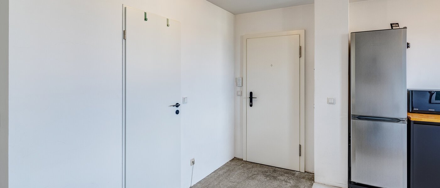 マンション München Moosach 01 玄関入り口 12918