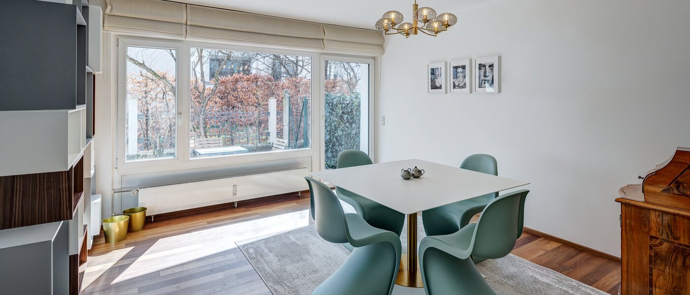 マンション München Altbogenhausen 01 ダイニングエリア 12943