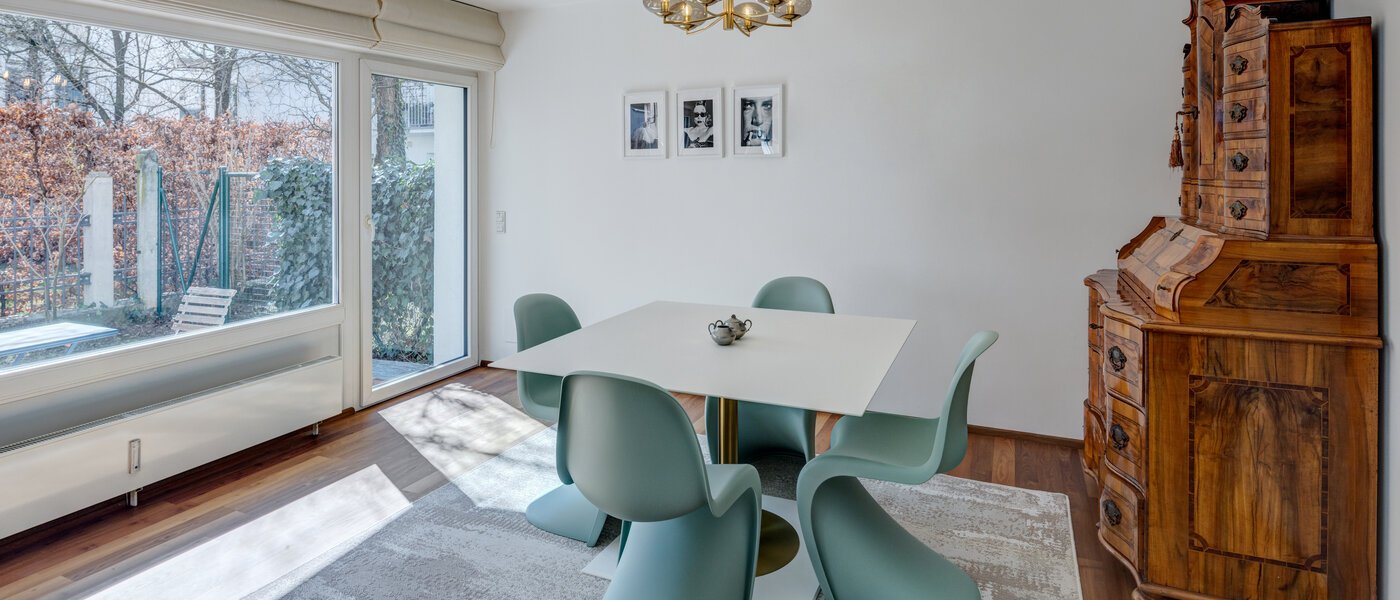 マンション München Altbogenhausen 02 ダイニングエリア 12943