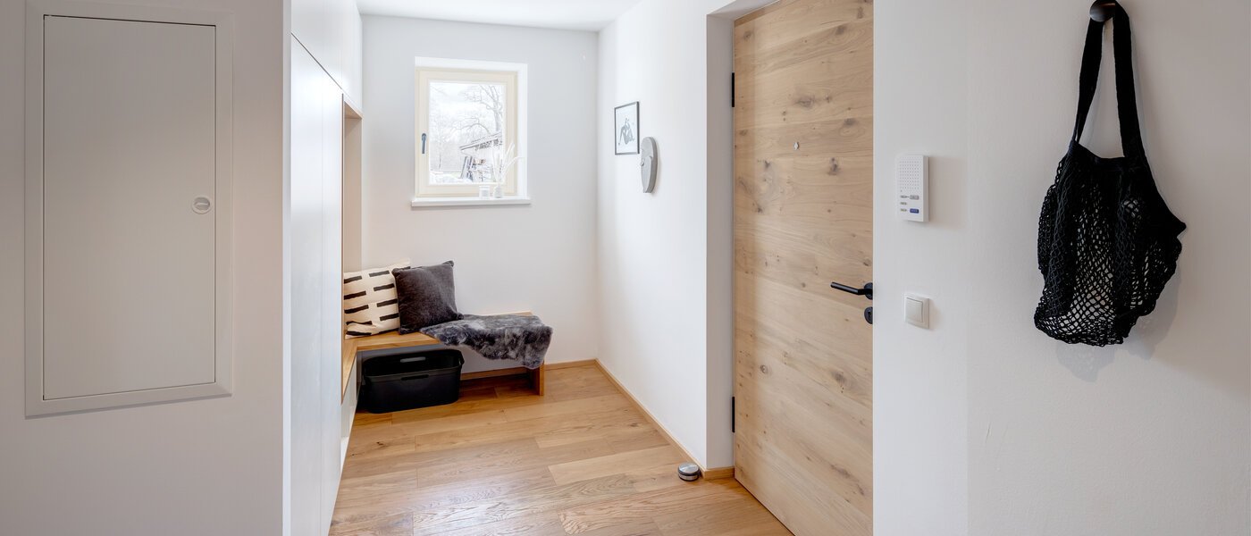 マンション Gmund am Tegernsee 01 玄関入り口 12968