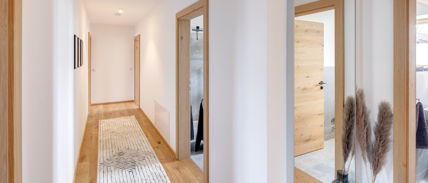 マンション Gmund am Tegernsee 04 玄関入り口 12968