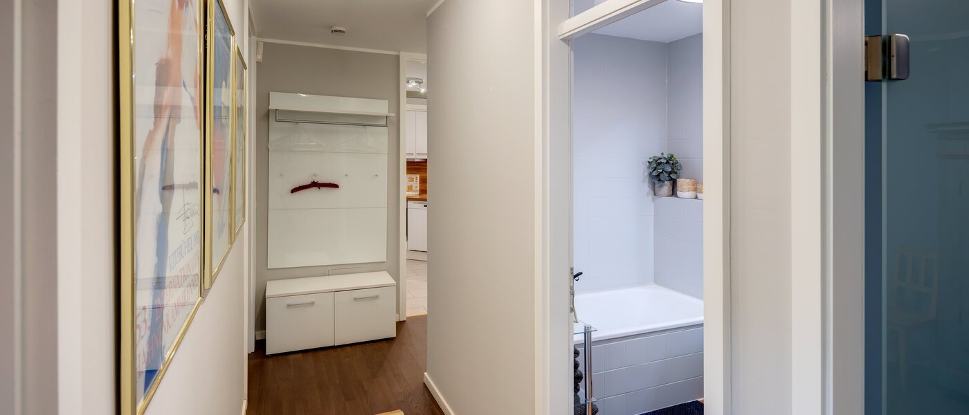 マンション München Solln 02 玄関入り口 12995