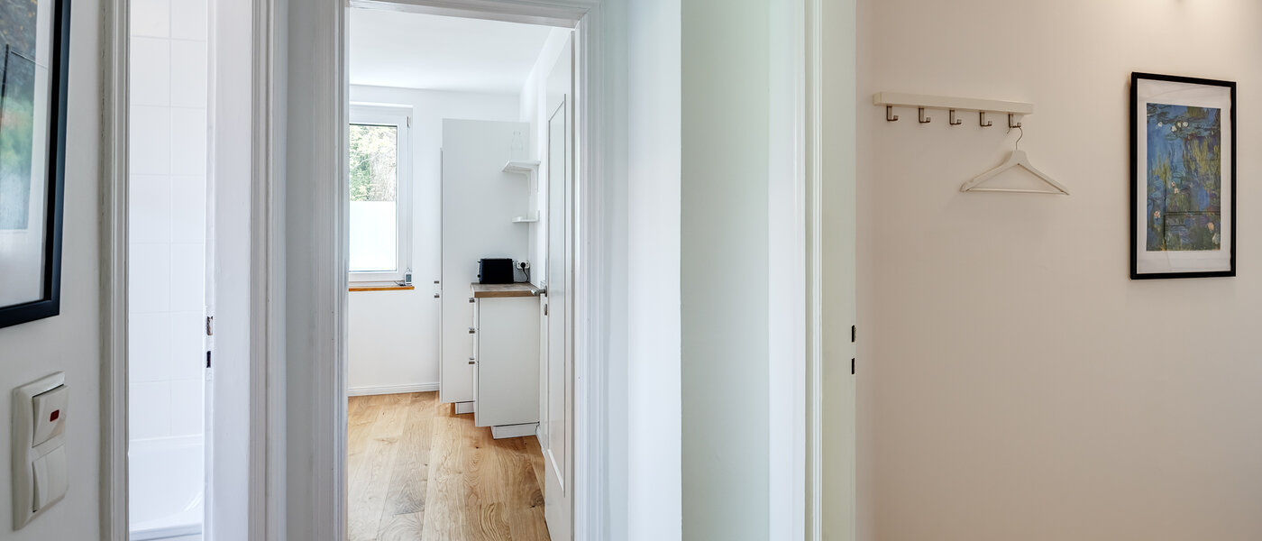 庭付き住宅 Germering 02 玄関入り口 13004