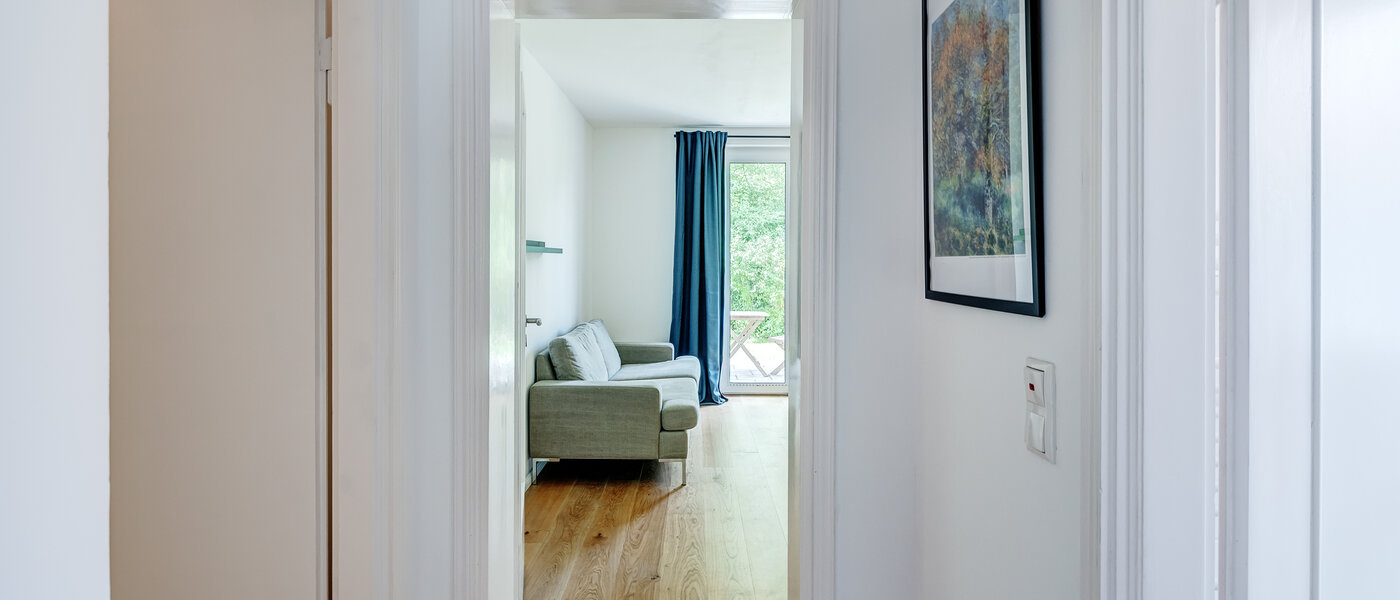 庭付き住宅 Germering 03 玄関入り口 13004