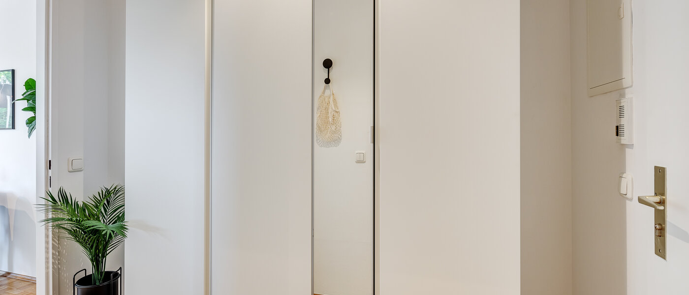 マンション München Parkstadt Schwabing 02 玄関入り口 13011