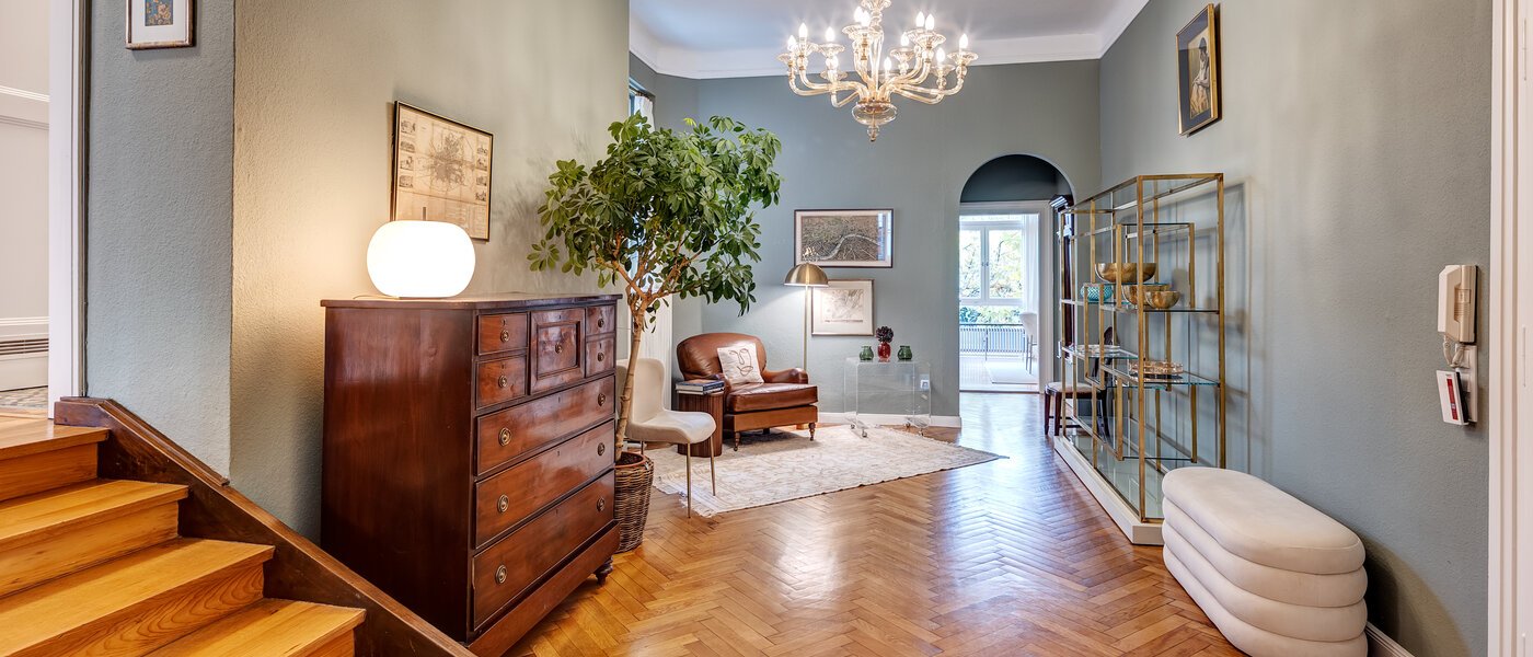 マンション München Herzogpark 01 玄関入り口 13017