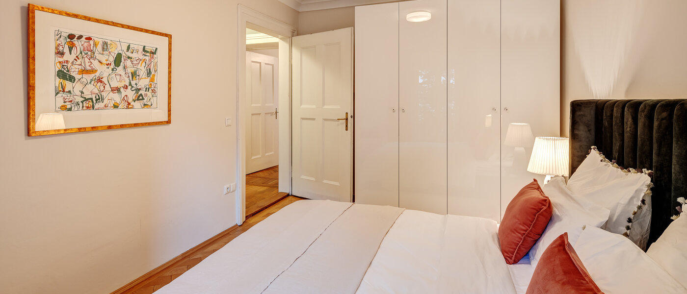 マンション München Herzogpark 03 2.　寝室 13017