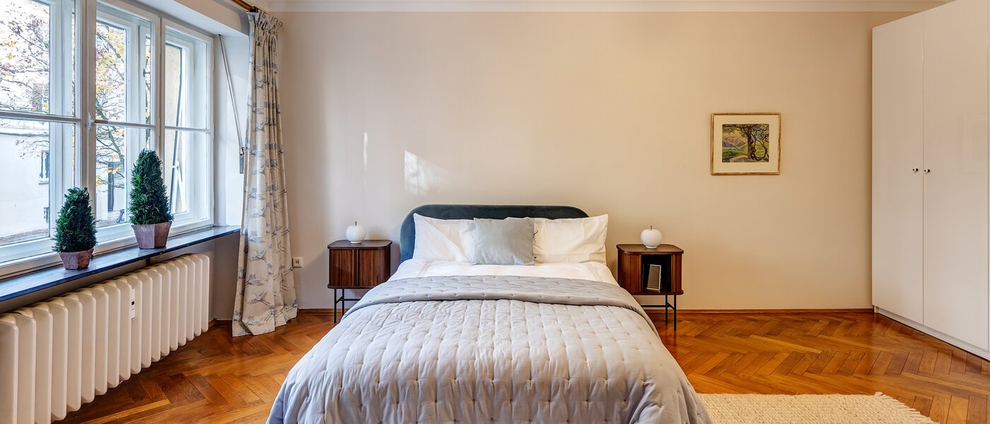 マンション München Herzogpark 02 1. 寝室 13017