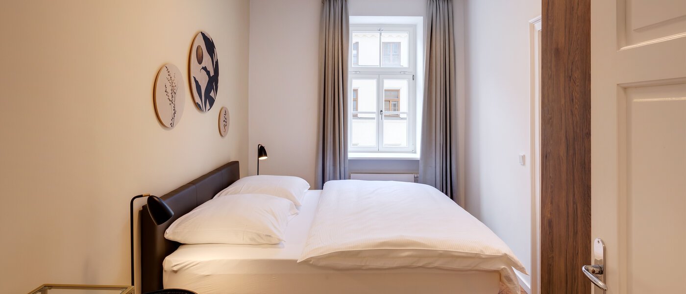 マンション München Isarvorstadt 01 2.　寝室 13026