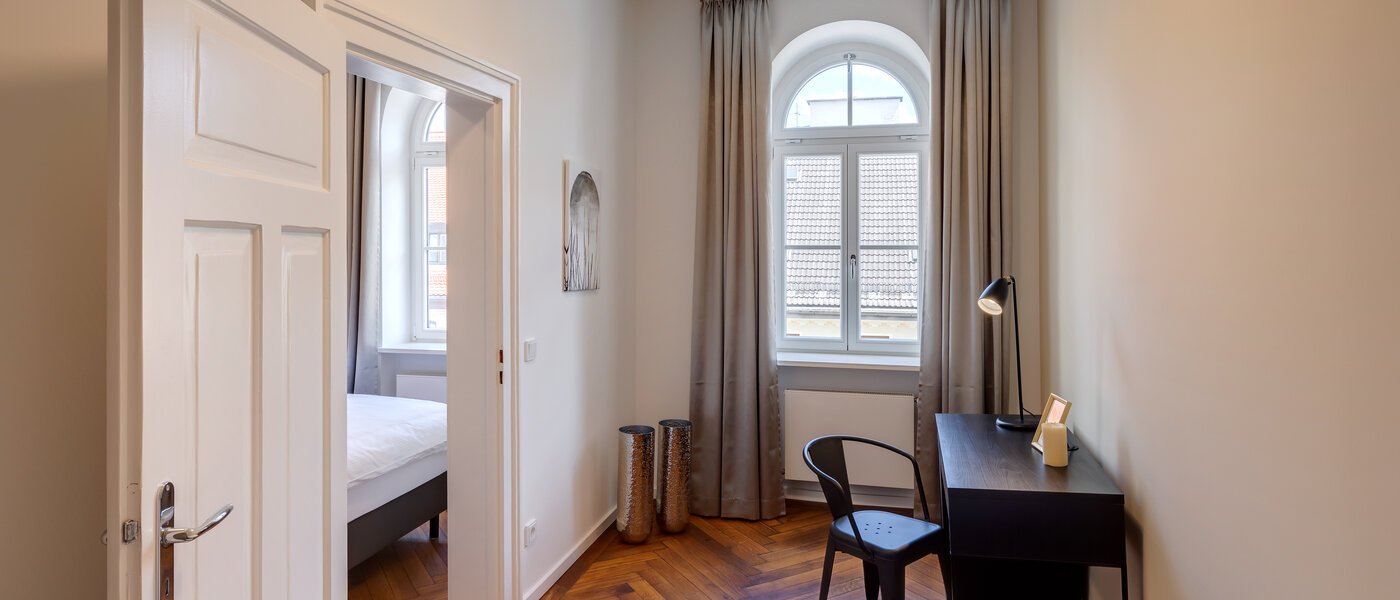 マンション München Isarvorstadt 01 ワークルーム/ゲストルーム 13027