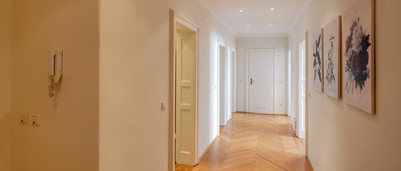 マンション München Haidhausen 03 玄関入り口 13029