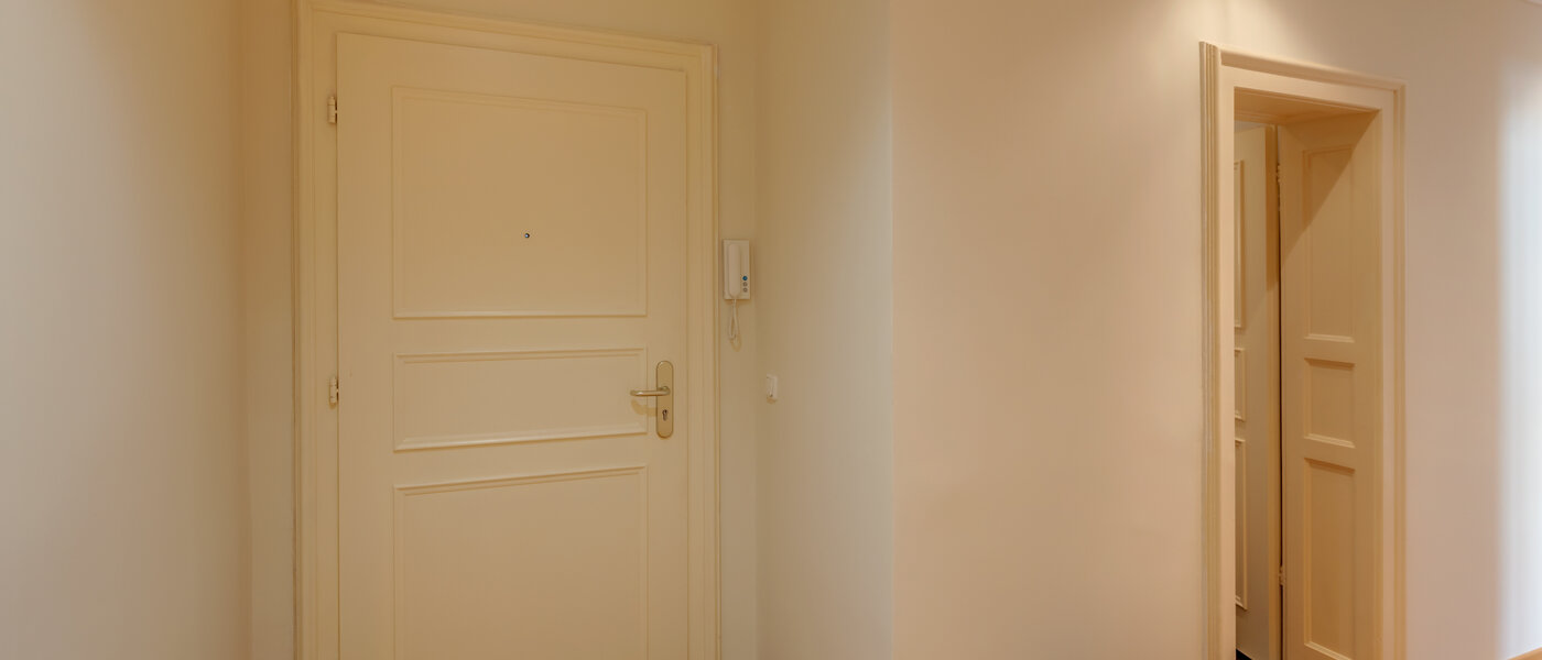 マンション München Haidhausen 01 玄関入り口 13030