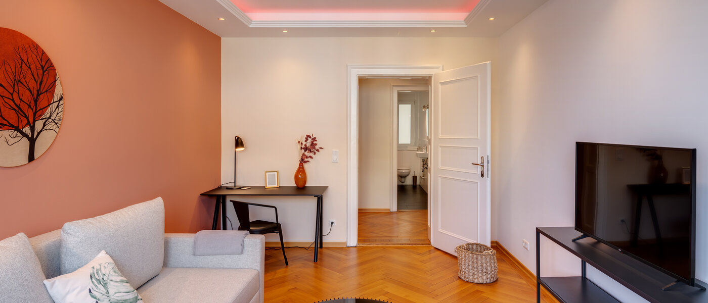 マンション München Haidhausen 03 リビングルーム 13030