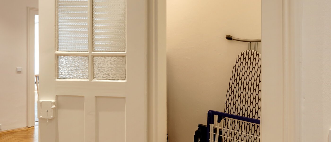 マンション München Lehel 07 玄関入り口 13035