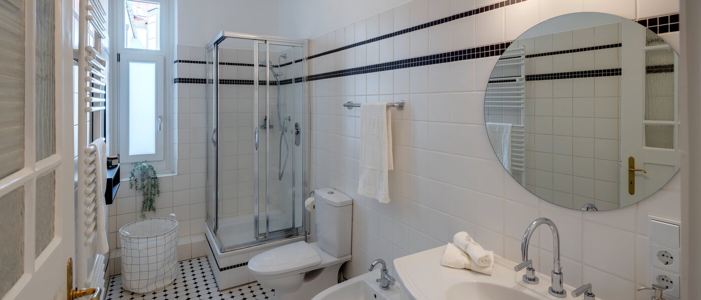 マンション München Lehel 01 1つめの浴室 13035