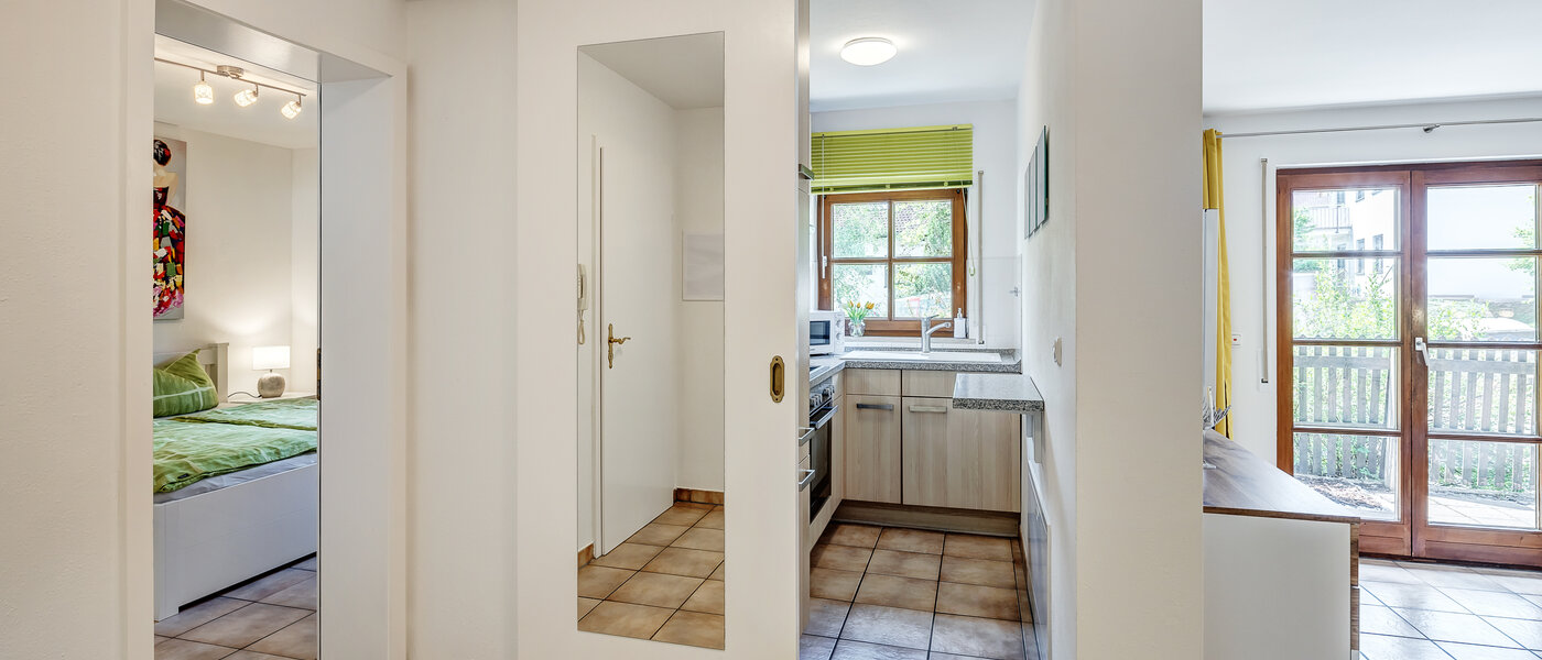 マンション Oberhaching 01 玄関入り口 13036