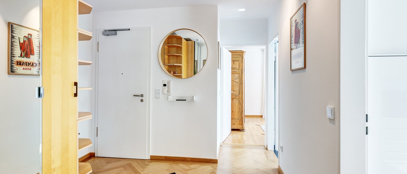 マンション München Berg am Laim 01 玄関入り口 13039