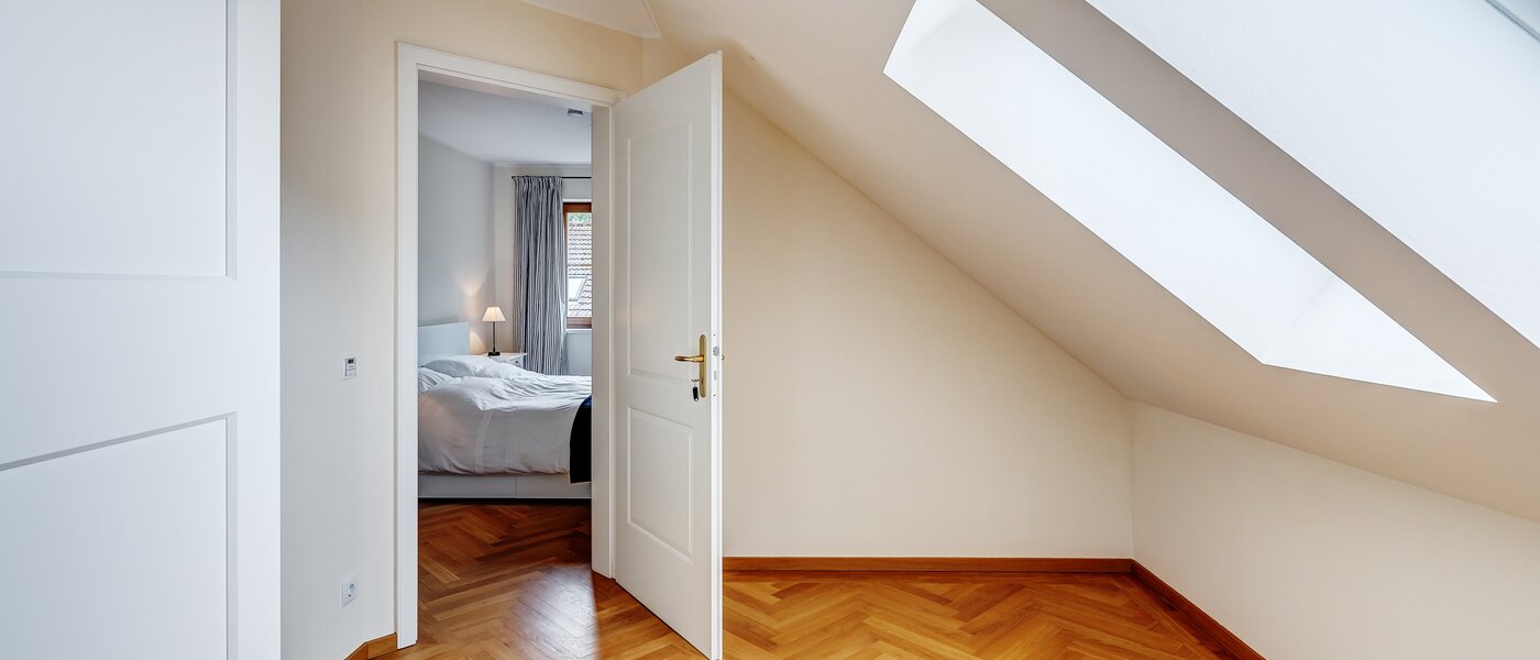 マンション Kottgeisering 01 更衣室 13040