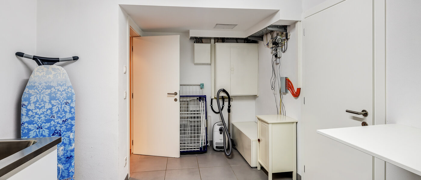 一戸建て München Waldtrudering 03 家事室 13041