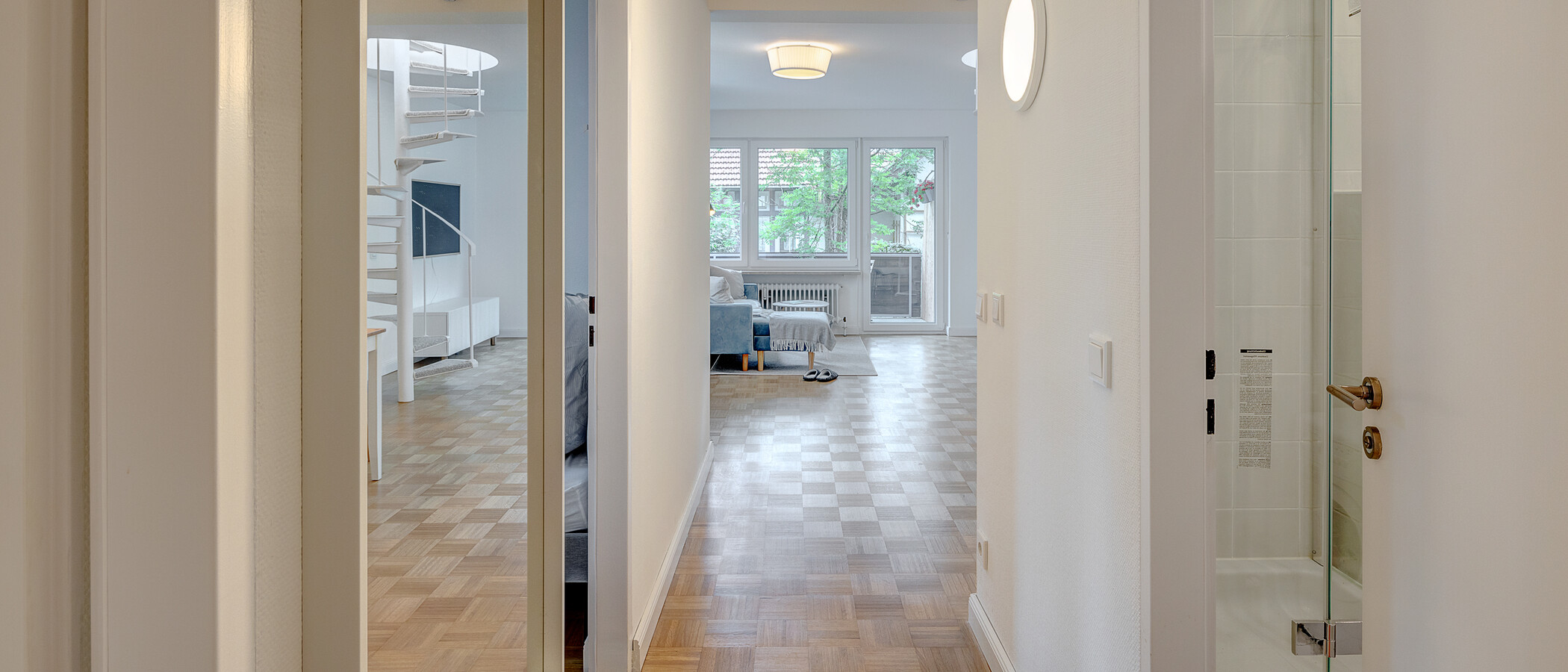 メゾネット・マンション（複数階にわたるマンション） München Pasing 02 玄関入り口 13062