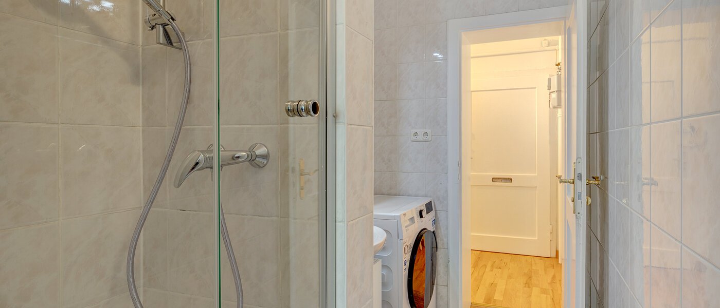 マンション München Neuhausen 01 浴室 13100