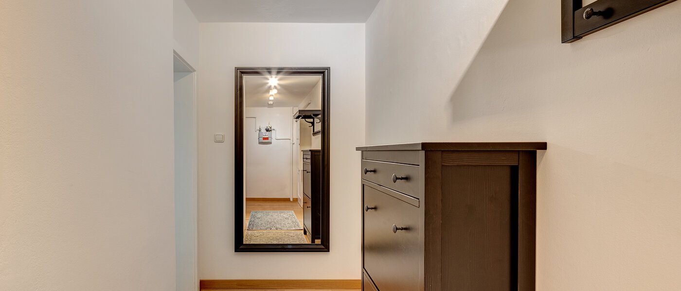 マンション München Neuhausen 01 玄関入り口 13100