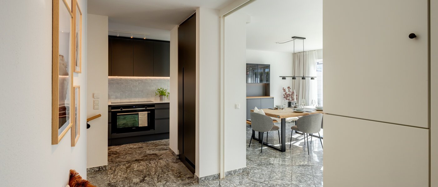 メゾネット・マンション（複数階にわたるマンション） München Trudering 03 玄関入り口 13109