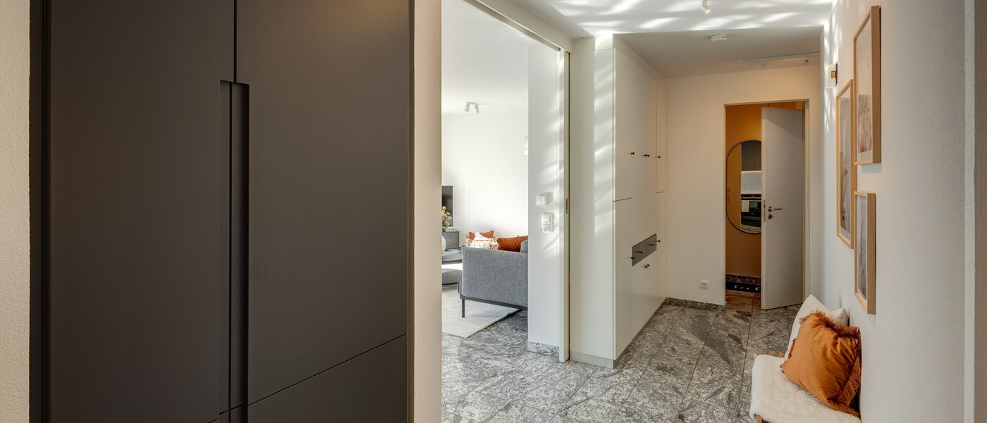 メゾネット・マンション（複数階にわたるマンション） München Trudering 05 玄関入り口 13109