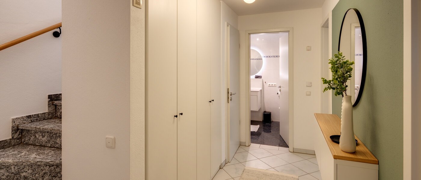 メゾネット・マンション（複数階にわたるマンション） München Trudering 08 玄関入り口 13109