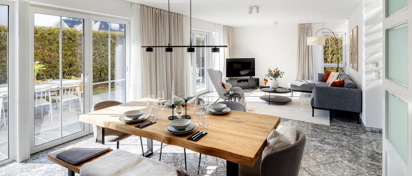 メゾネット・マンション（複数階にわたるマンション） München Trudering 01 リビングエリア 13109