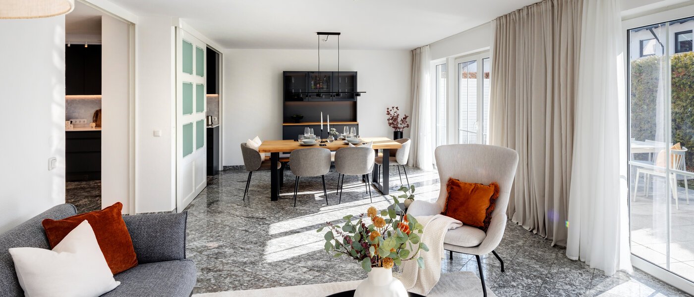 メゾネット・マンション（複数階にわたるマンション） München Trudering 04 リビングエリア 13109