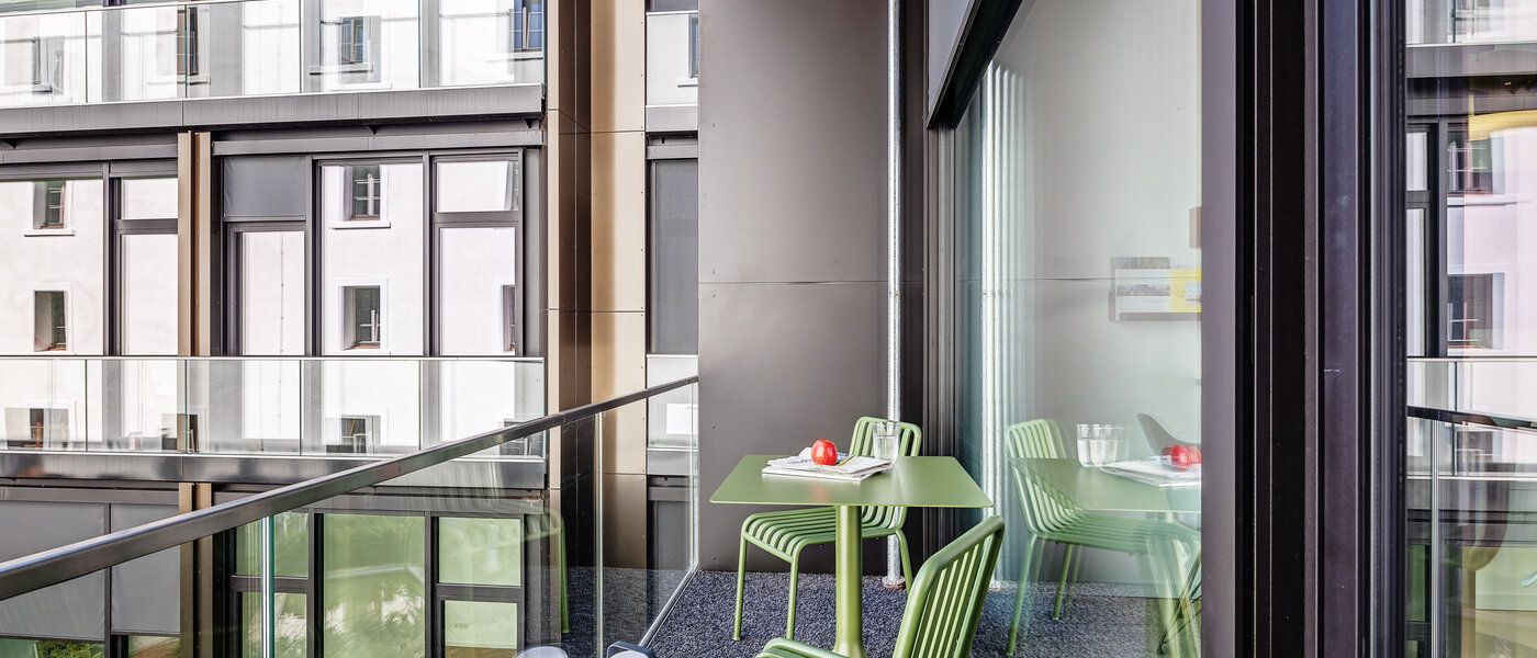 マンション München Au 01 ベランダ 13114