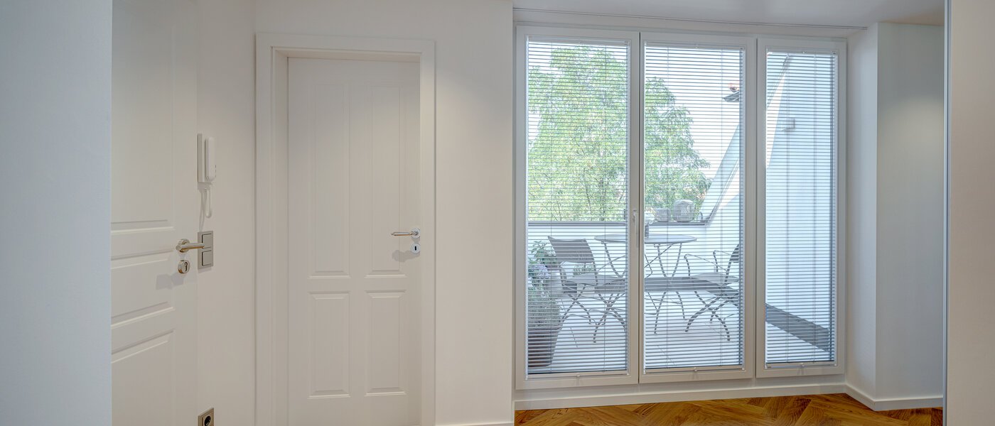 メゾネット・マンション（複数階にわたるマンション） München Neuhausen 02 玄関入り口 13127