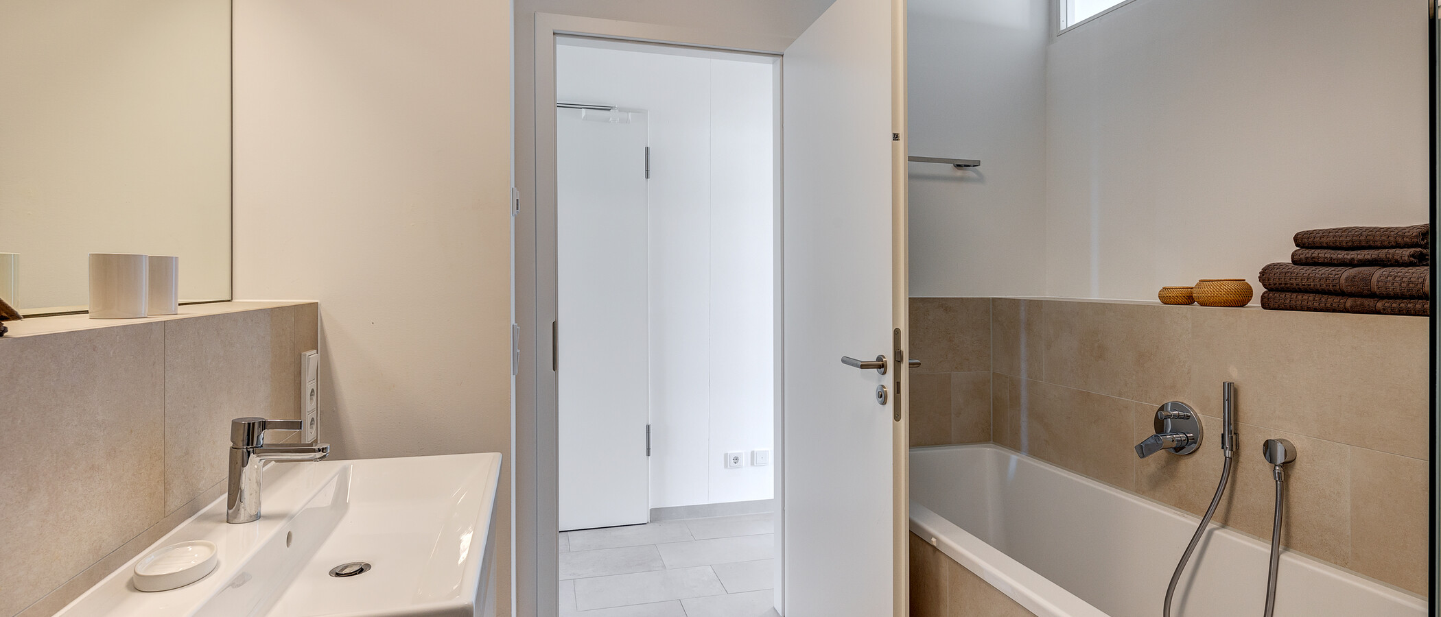 マンション München Pasing 04 1つめの浴室 13138