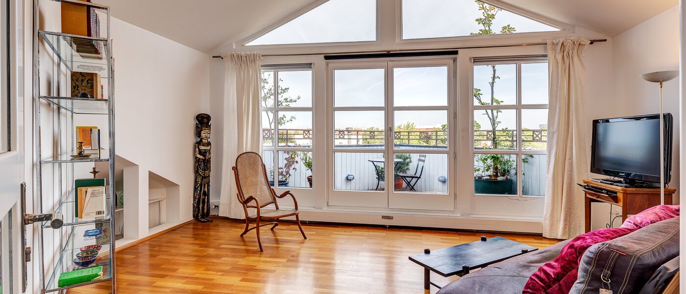 マンション München Schwabing (links der Leopoldstraße) 01 リビングルーム 13164