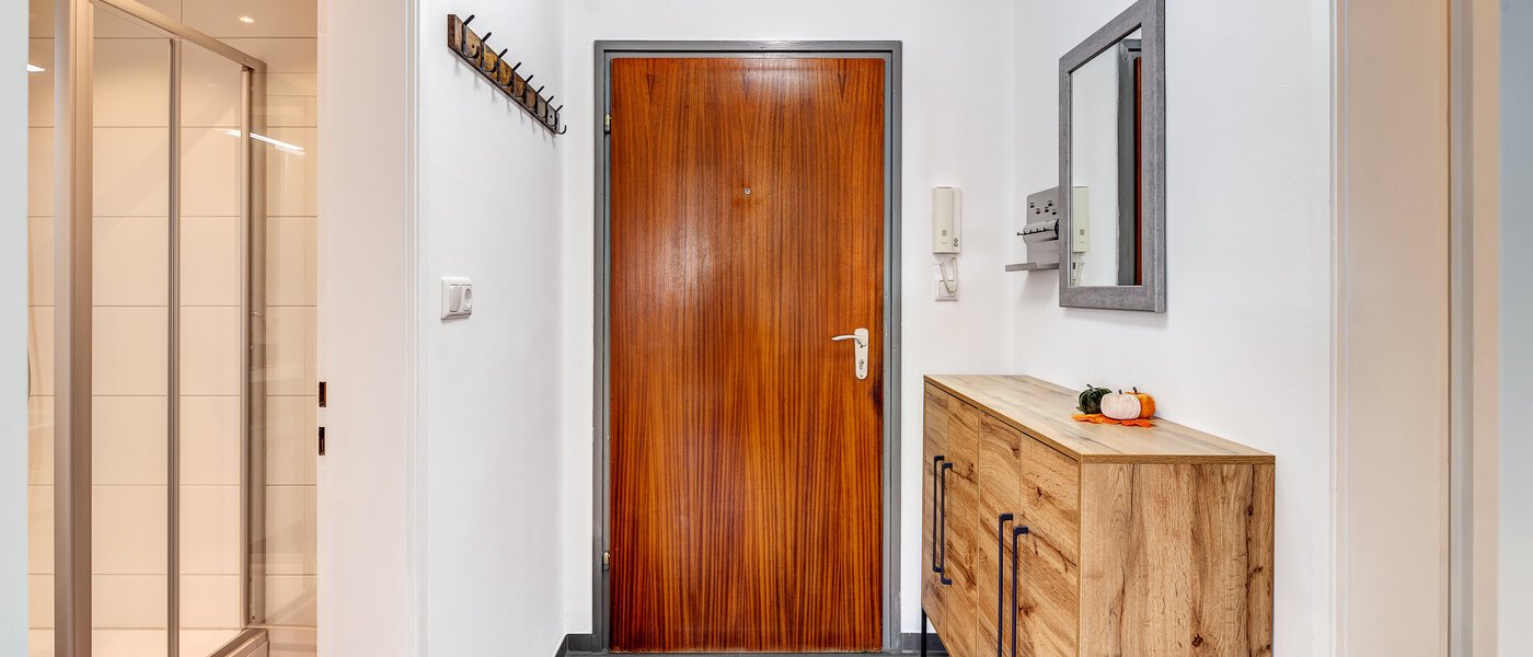 マンション München Sendling-Westpark 01 玄関入り口 13170