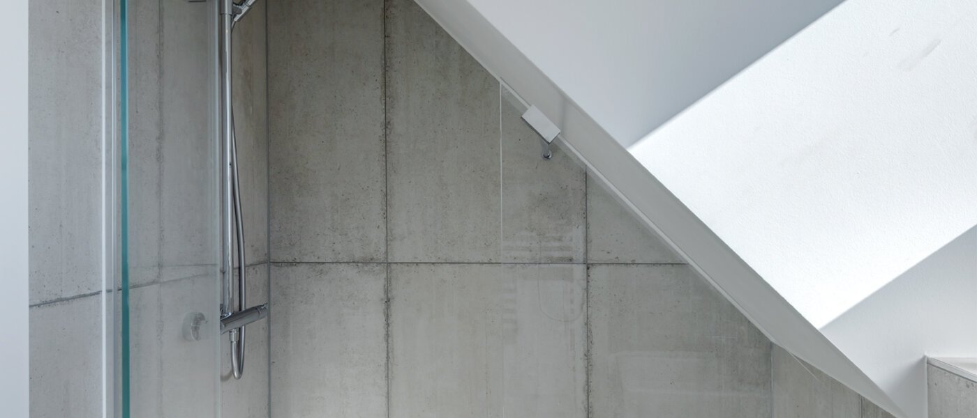 アティック・フラット（屋根裏） München Au 03 浴室 13187