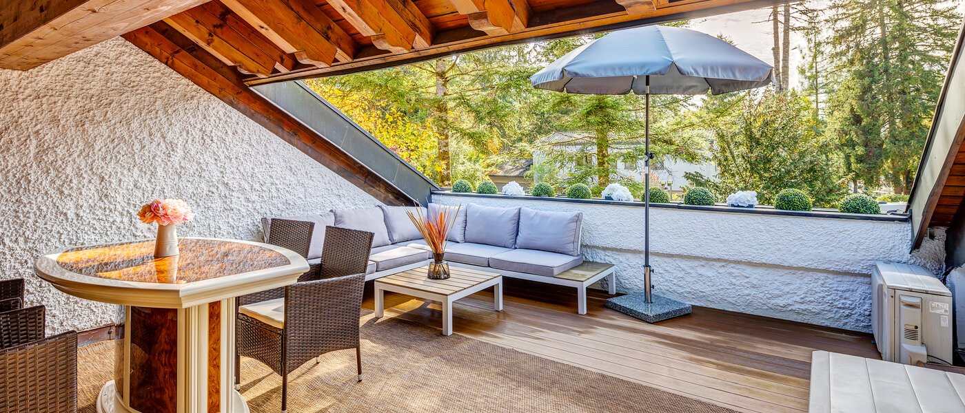 アティック・フラット（屋根裏） Baldham 01 ルーフテラス 13188