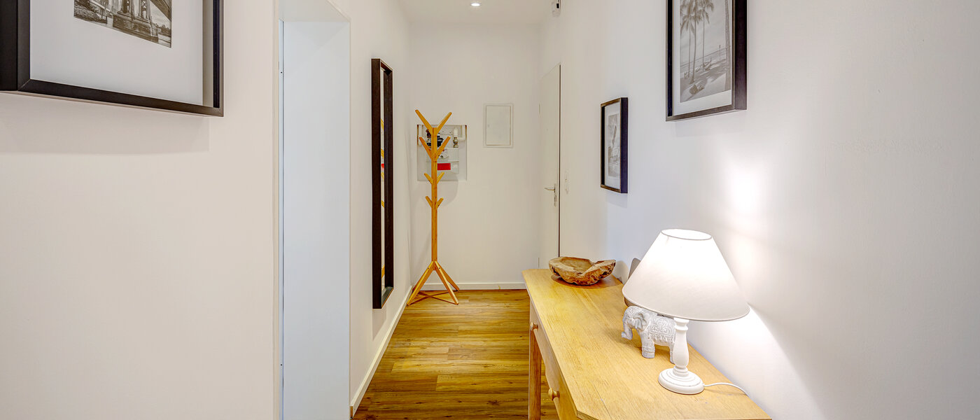 マンション München Thalkirchen 01 玄関入り口 13192