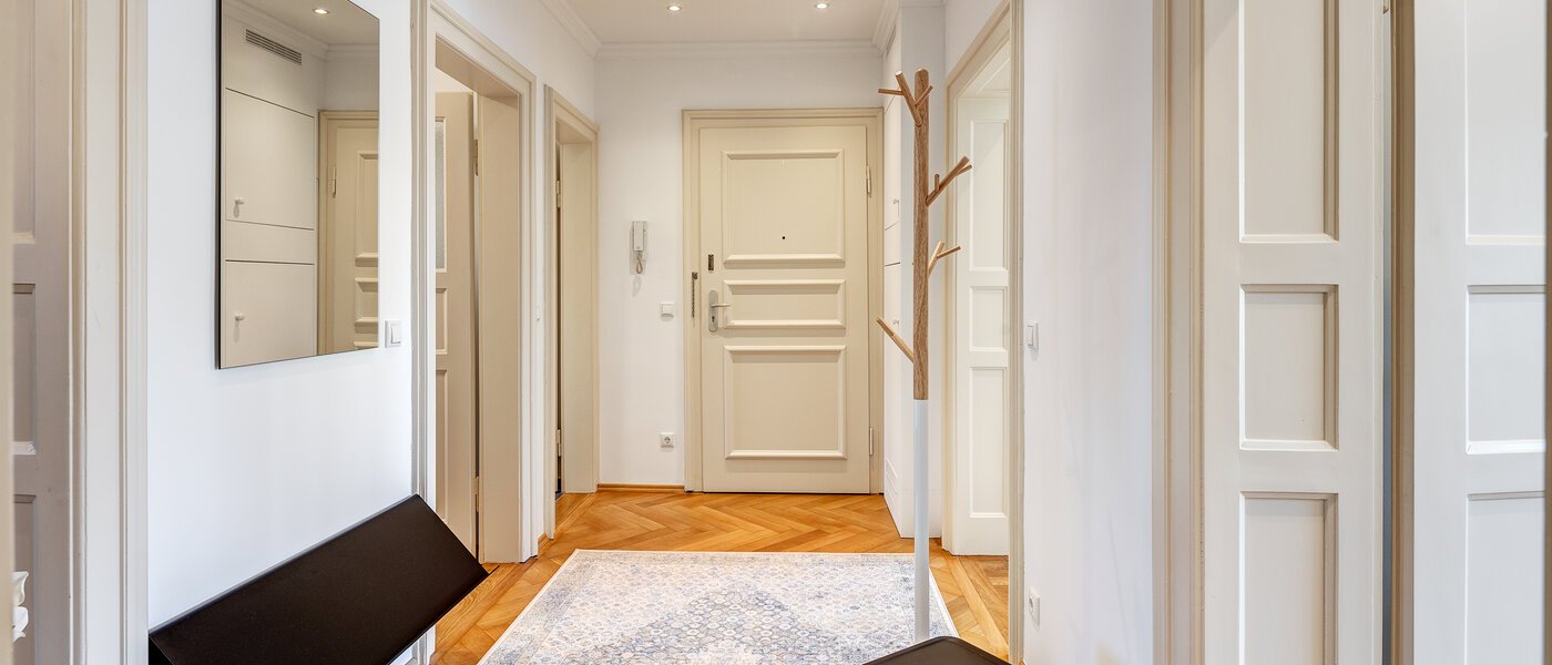 マンション München Haidhausen 01 玄関入り口 13219