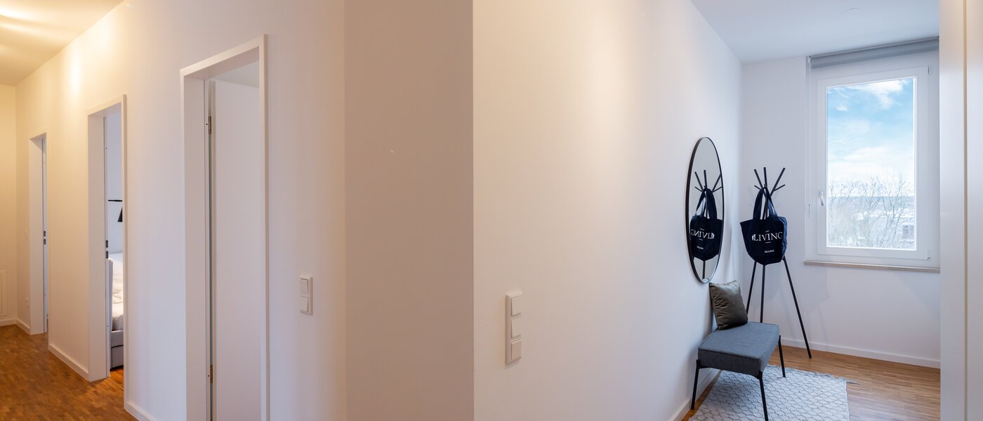 マンション München Schwabing-West 02 玄関入り口 13221