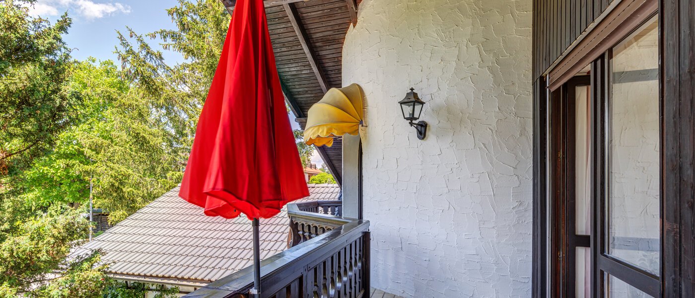 アティック・フラット（屋根裏） Inning am Ammersee 03 1ベランダ 13224